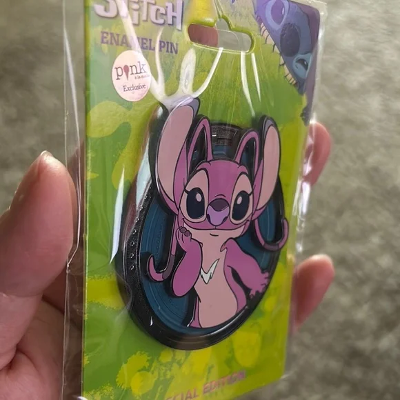 Disney PALM - Angel - Invasion - Lilo and Stitch LE 300 - Jumbo Pin - Picture 4 of 5
